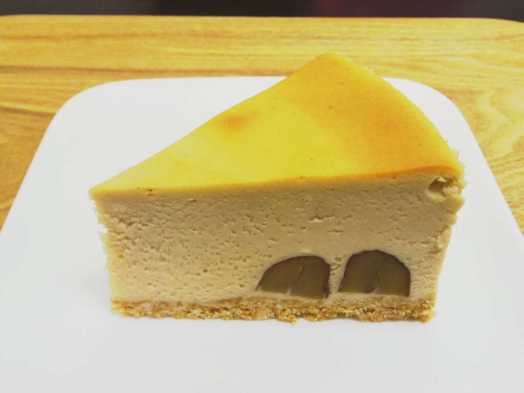 栗のチーズケーキ 520円