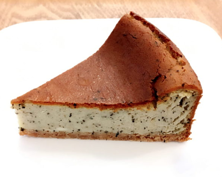 ほうじ茶のチーズケーキ　560円